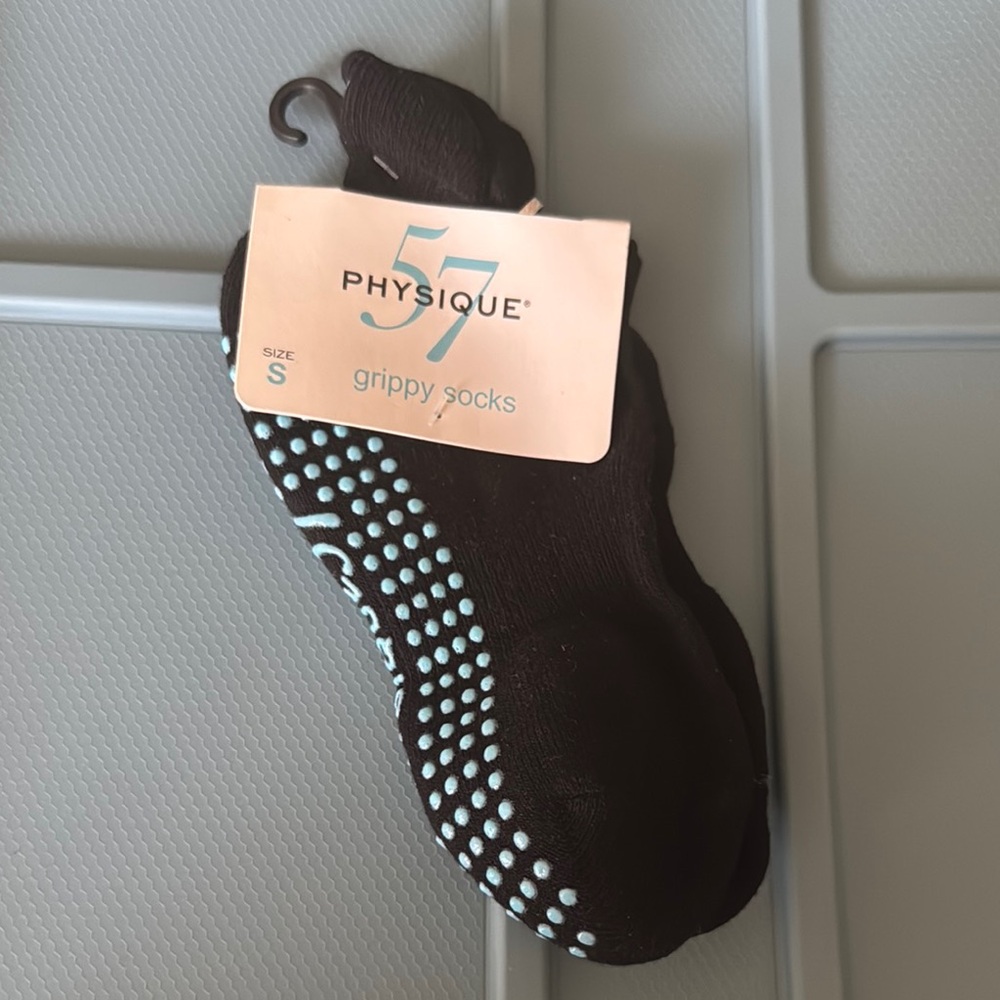 Physique 57 Barre Grippy Socks